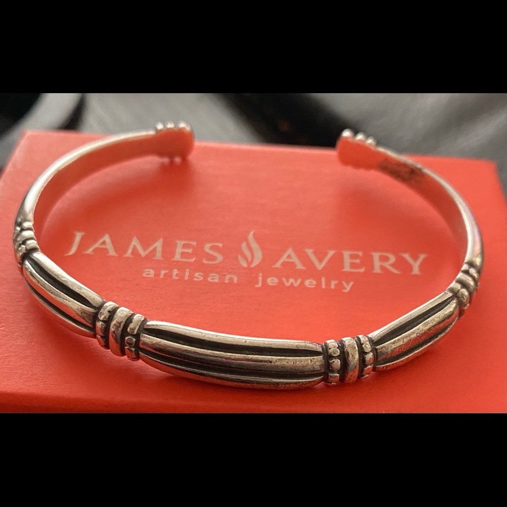 James Avery Retired Thatch cuff